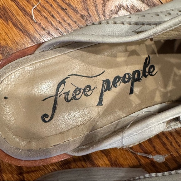 Free people paramount slip on mules gray size 38 US 7.5 EUC - Picture 7 of 11